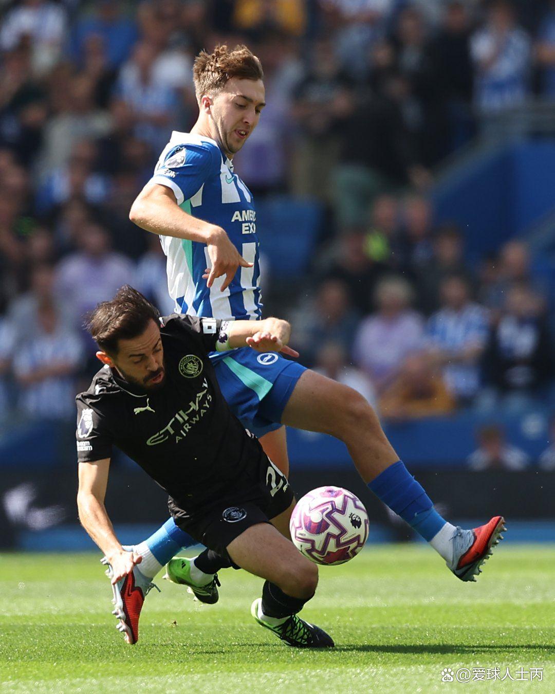 爱游戏 在线登录-包含关键时刻体能课后，曼城手感冰凉备战NBA总决赛，气氛紧张，赛程密集仍需轮换的词条