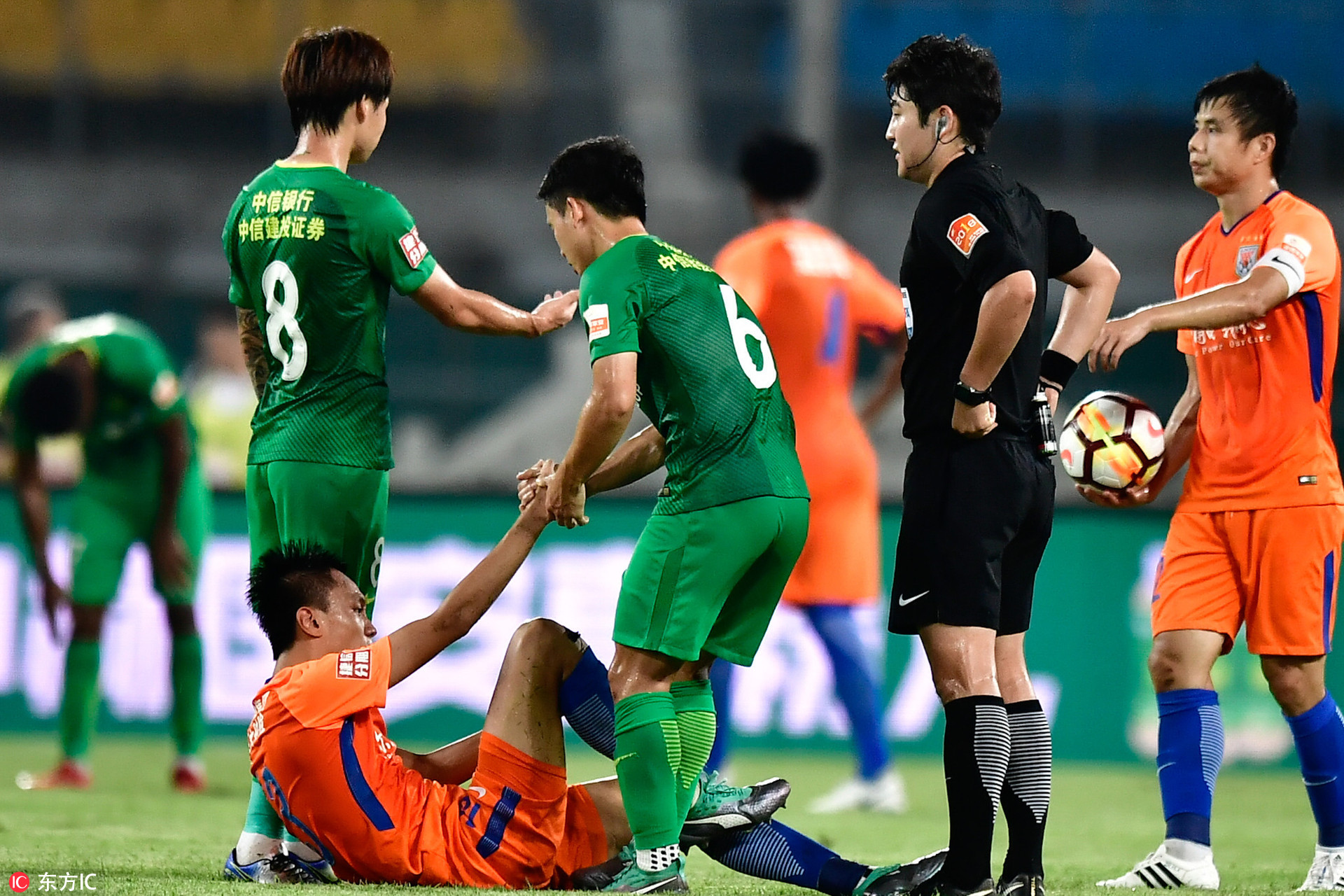 爱游戏网站入口-关于里尔发布备战花絮，赛前主帅复盘，中超任务艰巨，球探报告显示潜力的信息