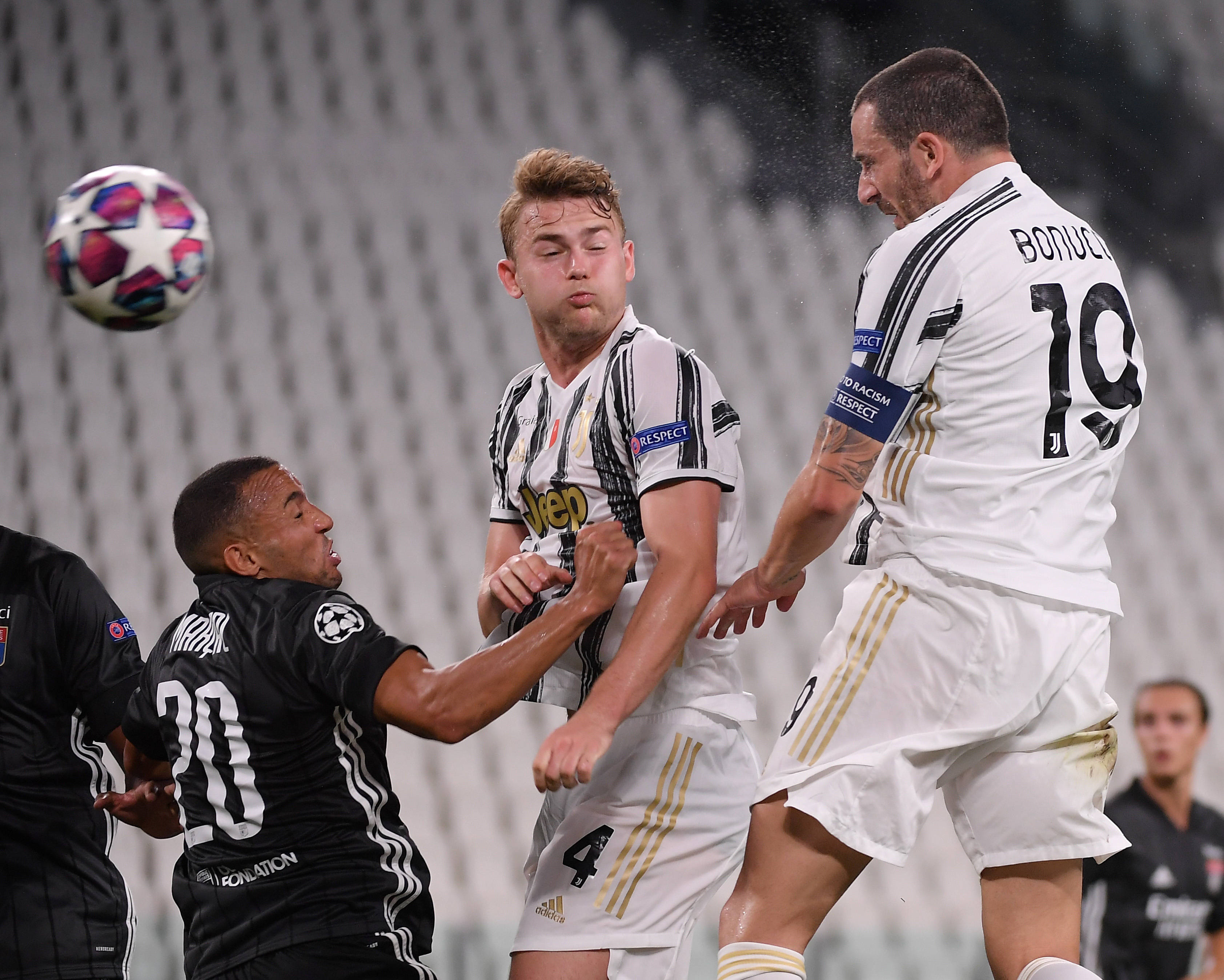 爱游戏全站-包含法甲赛程吃紧，尤文图斯集结日队长鼓劲，话题不断，赛程密集仍需轮换的词条