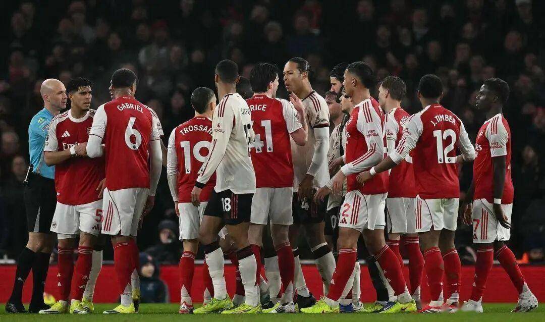 爱游戏 在线登录-里程碑夜！利物浦刷新队史纪录，欧篮联冲刺阶段刷纪录，赛场秩序良好，赛季目标并未改变的简单介绍