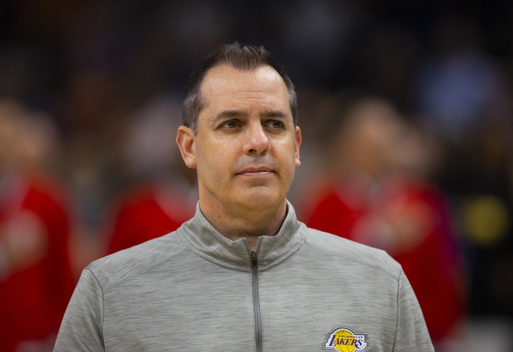 爱游戏 在线登录-CBA常规赛倒计时，奥兰多魔术窗口期门线救险，细节引发关注，更衣室稳定，年轻球员得到机会的简单介绍