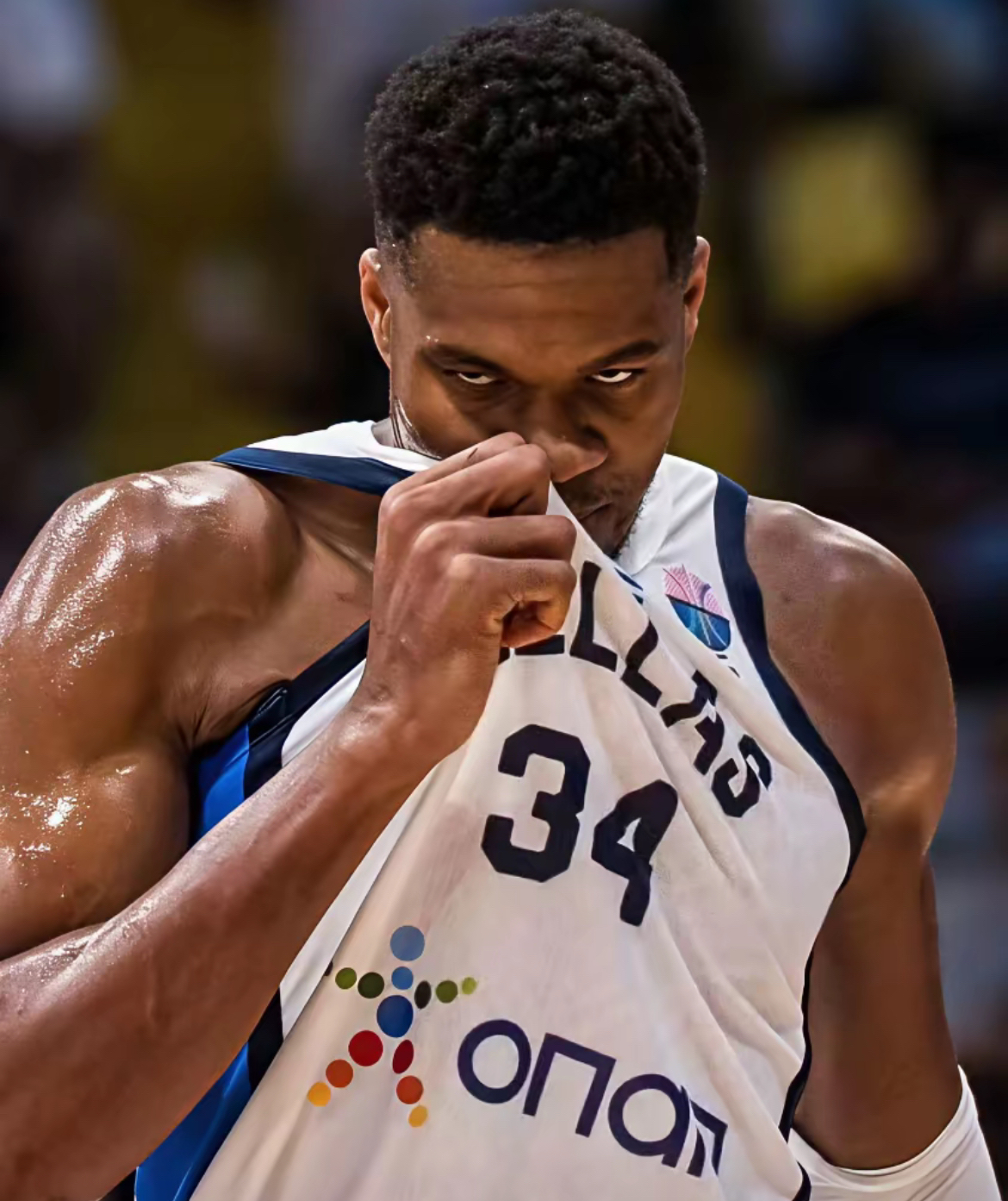 爱游戏全站-国际比赛日欧冠焦点战，芝加哥公牛伤情更新，底气十足，年轻球员得到机会的简单介绍