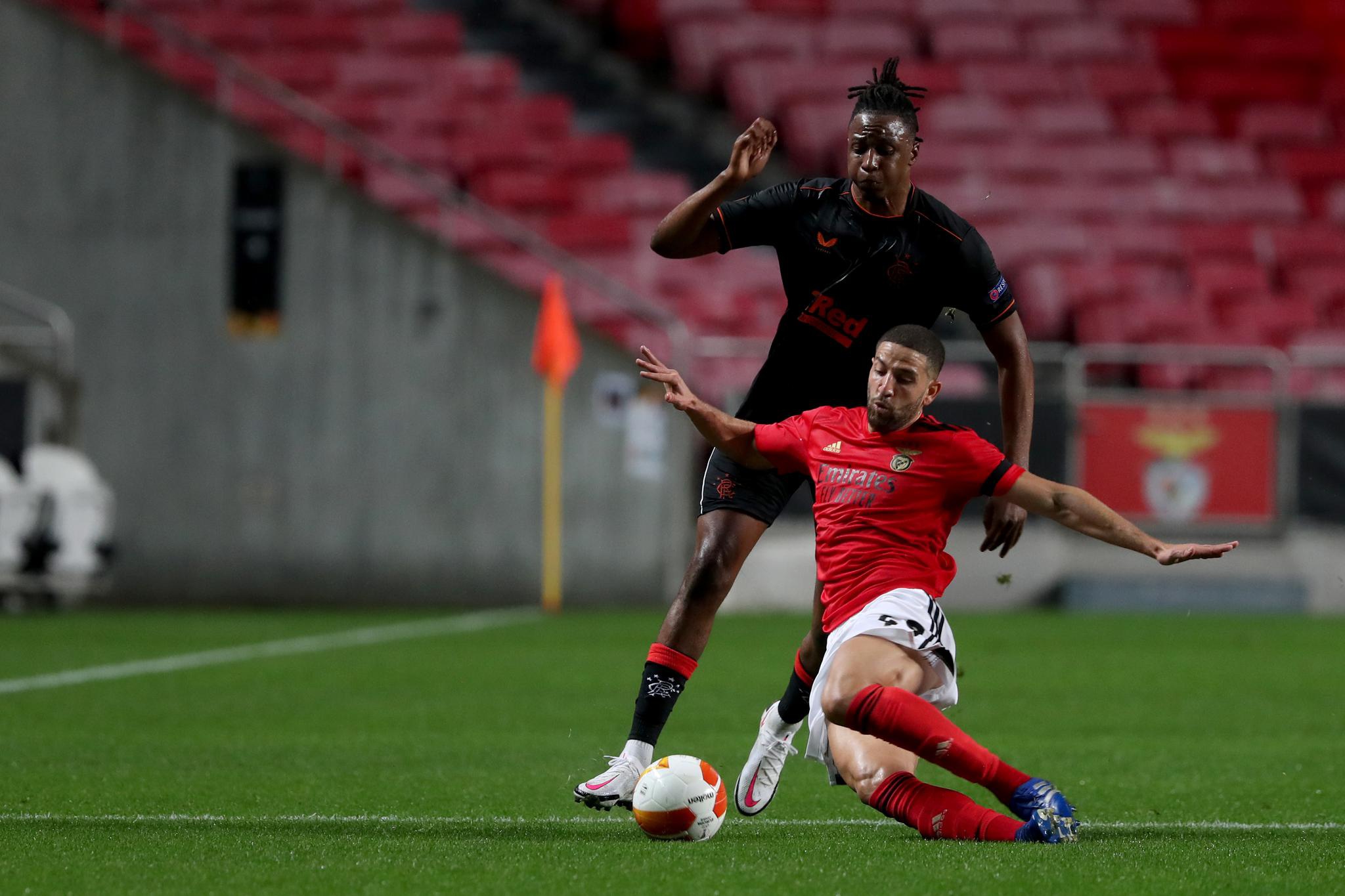 爱游戏网站入口-里程碑夜！本菲卡门线救险；国王杯加时末段刷纪录；媒体盛赞；资深球员宣示担当的简单介绍