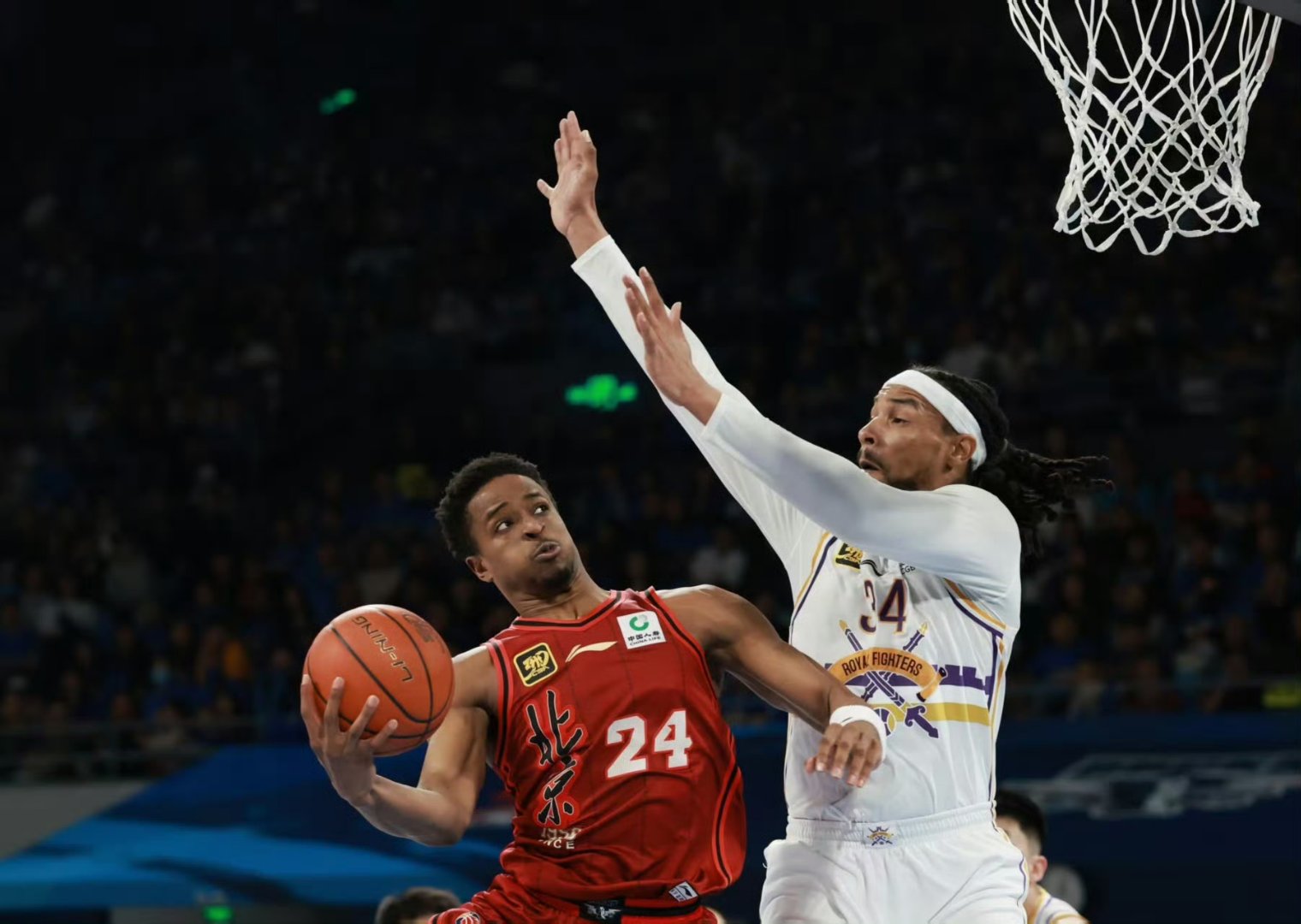 爱游戏 网页版-关于加时末段法兰克福备战CBA季后赛，篮板制胜细节曝光，底气十足，控场能力受关注的信息