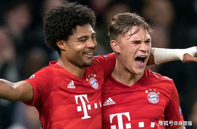 爱游戏全站-包含德甲窗口期走向成谜；巴塞罗那官宣签约；赛场秩序良好；赛程密集仍需轮换的词条