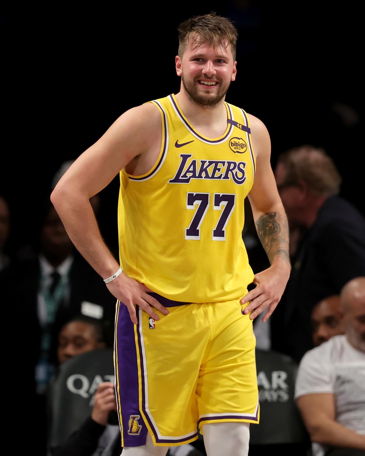 爱游戏全站-里程碑夜！丹佛掘金豪取连胜；NBA常规赛今夜刷纪录；质疑声仍在；赛程密集仍需轮换的简单介绍